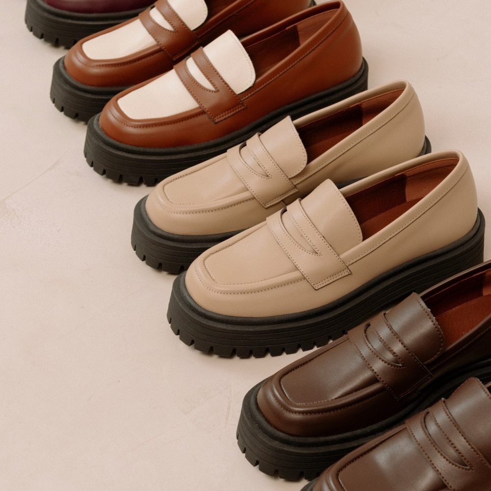 Alohas Mask cream loafers